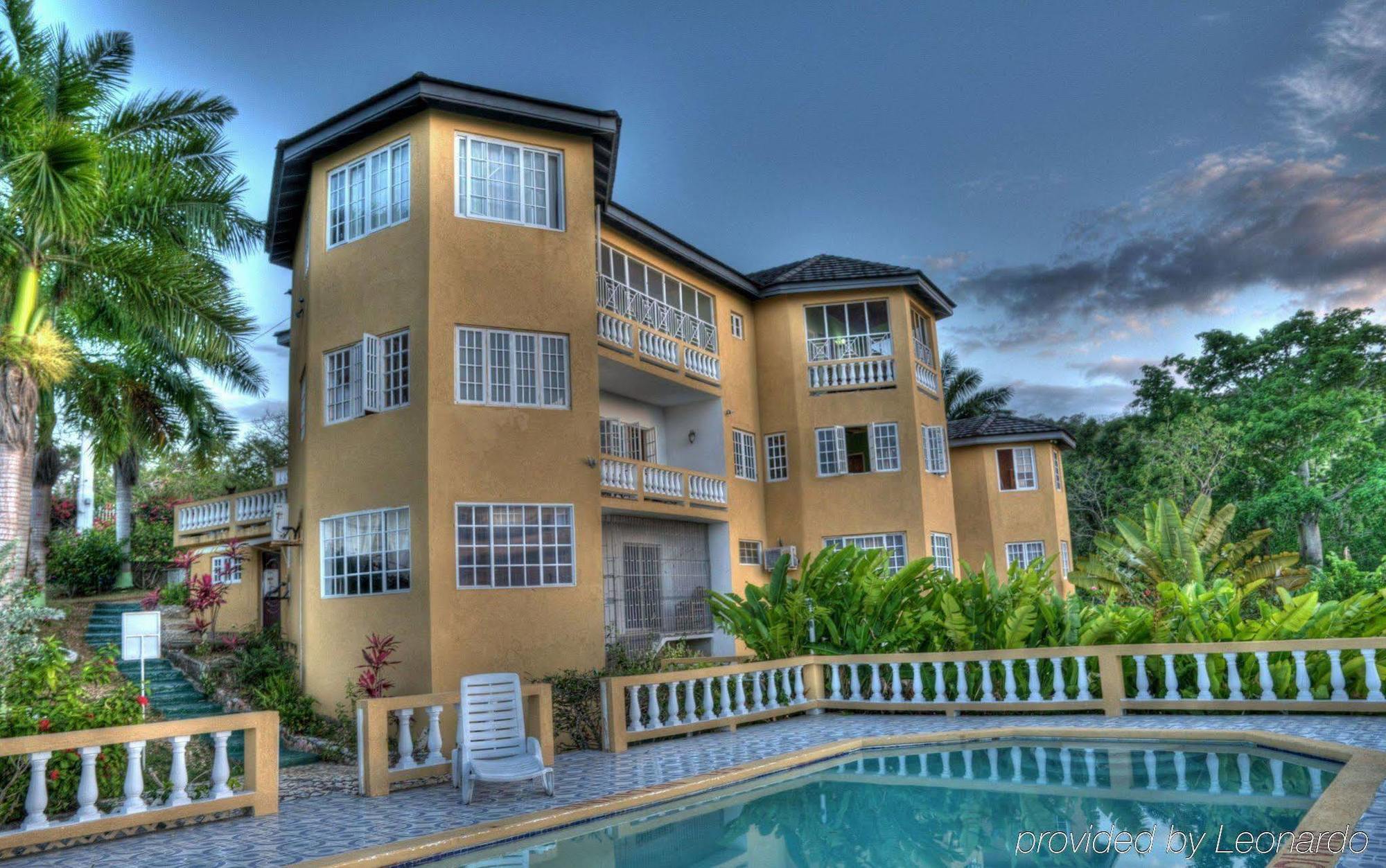 Emerald View Resort Villa Montego Bay Esterno foto